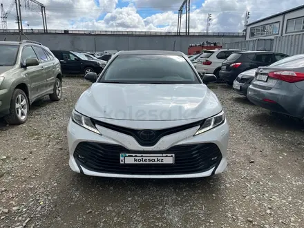 Toyota Camry 2019 года за 10 113 300 тг. в Астана