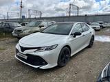 Toyota Camry 2019 года за 10 113 300 тг. в Астана – фото 3
