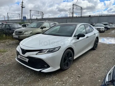 Toyota Camry 2019 года за 10 113 300 тг. в Астана – фото 3