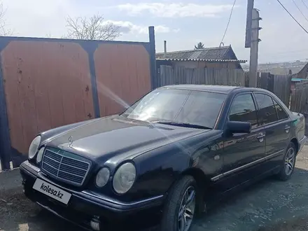 Mercedes-Benz E 230 1996 года за 3 500 000 тг. в Усть-Каменогорск – фото 2