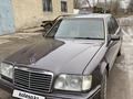 Mercedes-Benz E 220 1993 года за 2 600 000 тг. в Караганда – фото 5