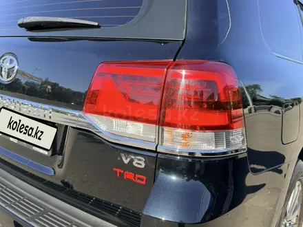 Toyota Land Cruiser 2020 года за 41 900 000 тг. в Алматы – фото 16