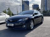 Toyota Camry 2014 года за 8 500 000 тг. в Алматы – фото 2