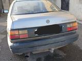 Volkswagen Passat 1990 годаүшін1 000 000 тг. в Караганда – фото 4