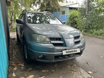 Mitsubishi Outlander 2003 года за 2 900 000 тг. в Алматы – фото 3