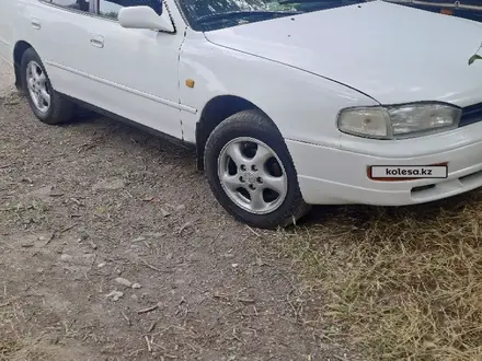 Toyota Camry 1996 года за 1 700 000 тг. в Тараз – фото 5