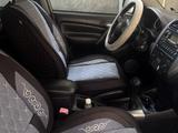 Toyota RAV4 2004 года за 4 900 000 тг. в Талдыкорган – фото 2