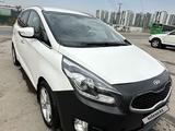 Kia Carens 2014 года за 5 500 000 тг. в Алматы – фото 2