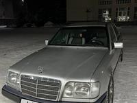 Mercedes-Benz E 200 1994 годаүшін2 200 000 тг. в Талдыкорган