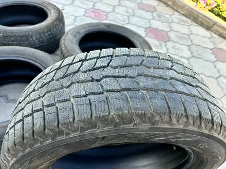 Зимняя резина TOYO 215/60r16 за 60 000 тг. в Алматы