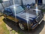 Mercedes-Benz E 230 1996 года за 2 600 000 тг. в Талдыкорган – фото 3