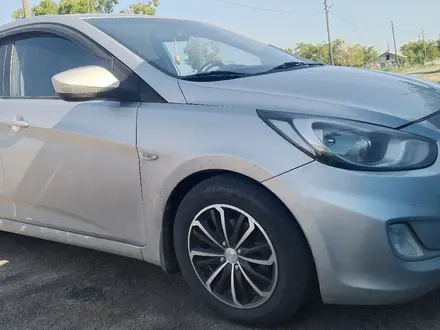 Hyundai Accent 2013 года за 5 000 000 тг. в Павлодар – фото 2