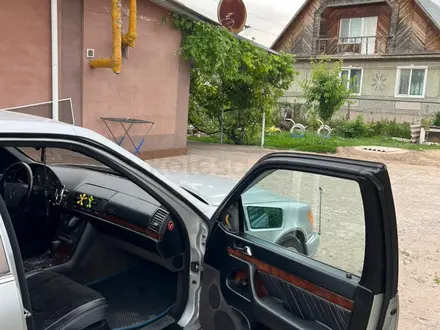 Mercedes-Benz S 320 1996 года за 4 200 000 тг. в Алматы – фото 2