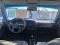 Volkswagen Passat 1993 года за 1 750 000 тг. в Караганда – фото 46
