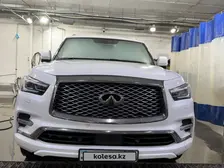 Infiniti QX80, 2022