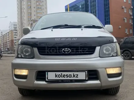 Toyota Town Ace Noah 2000 года за 2 750 000 тг. в Астана