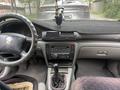 Volkswagen Passat 2000 года за 2 500 000 тг. в Алматы – фото 11