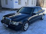 Mercedes-Benz E 230 1992 года за 1 050 000 тг. в Мерке