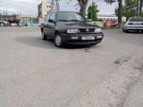 Volkswagen Vento 1993 года за 1 200 000 тг. в Тараз – фото 2