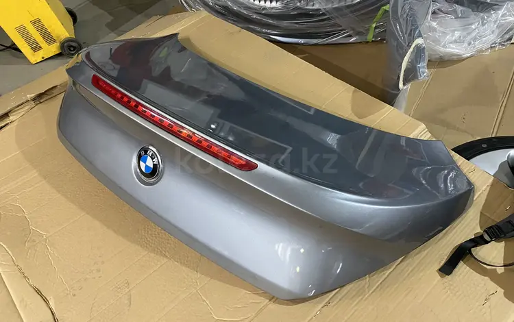 Крышка багажника BMW E63 рестайл за 80 000 тг. в Алматы