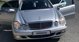 Mercedes-Benz E 320 2003 годаfor5 500 000 тг. в Астана
