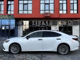 Lexus ES 300h 2013 годаүшін11 000 000 тг. в Актау – фото 3