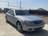 Mercedes-Benz S 320 1999 года за 3 650 000 тг. в Астана