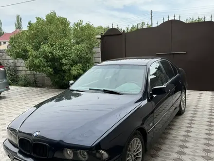 BMW 523 1999 года за 3 500 000 тг. в Семей – фото 4