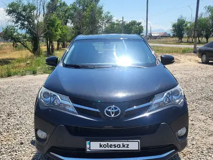 Toyota RAV4 2014 года за 9 800 000 тг. в Жанаозен