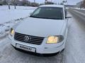 Volkswagen Passat 2003 годаfor2 100 000 тг. в Астана