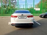Kia K5 2017 года за 9 800 000 тг. в Алматы – фото 4