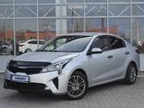 Kia Rio 2021 года за 8 690 000 тг. в Астана