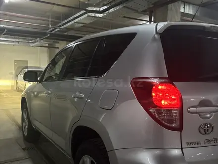 Toyota RAV4 2006 года за 6 500 000 тг. в Астана – фото 3