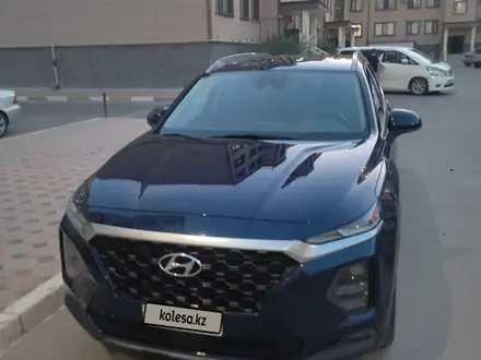 Hyundai Santa Fe 2018 года за 11 000 000 тг. в Актау – фото 3