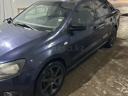 Volkswagen Polo 2012 года за 3 400 000 тг. в Астана – фото 19