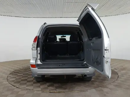 Toyota Land Cruiser Prado 2006 года за 9 290 000 тг. в Шымкент – фото 9