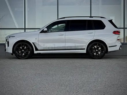 BMW X7 XDrive 40i 2026 года за 99 659 000 тг. в Усть-Каменогорск – фото 8