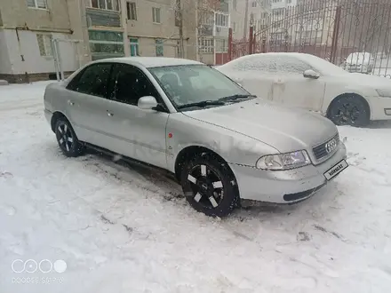 Audi A4 1995 года за 1 800 000 тг. в Уральск – фото 5