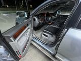 Volkswagen Touareg 2003 года за 4 160 000 тг. в Актобе – фото 2