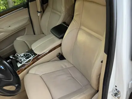 BMW X5 2007 года за 10 000 000 тг. в Астана – фото 11
