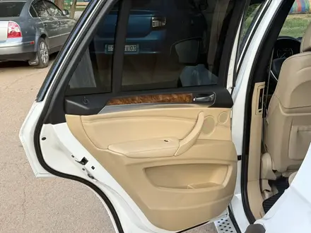 BMW X5 2007 года за 10 000 000 тг. в Астана – фото 15