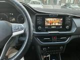 Volkswagen Polo 2021 года за 5 900 000 тг. в Атырау – фото 4