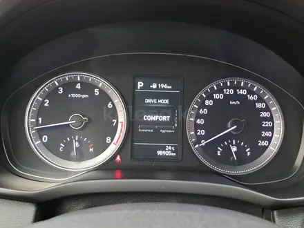 Hyundai Grandeur 2018 года за 11 800 000 тг. в Алматы – фото 17