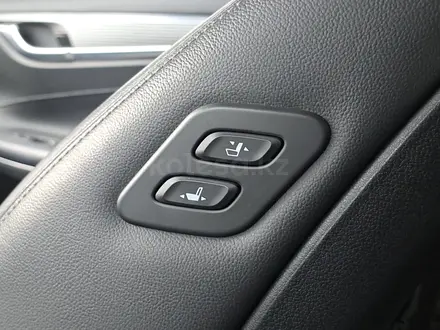 Hyundai Grandeur 2018 года за 11 800 000 тг. в Алматы – фото 27