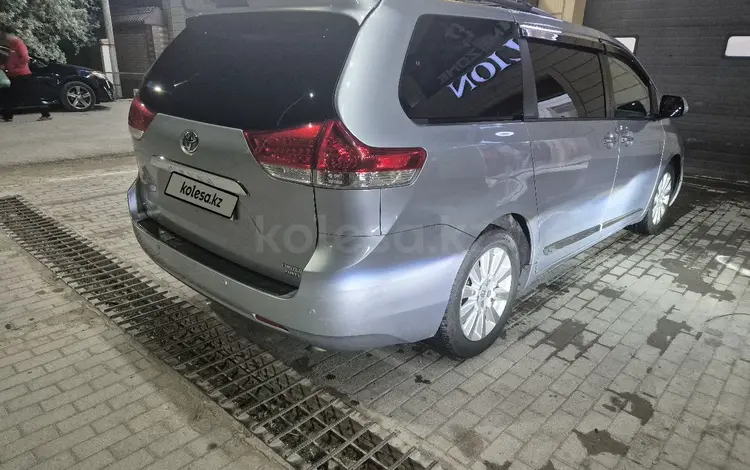 Toyota Sienna 2014 года за 12 500 000 тг. в Кызылорда