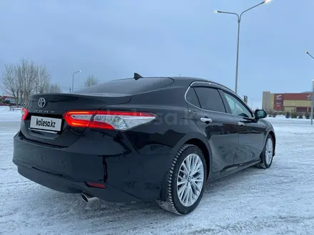 Toyota Camry 2019 года за 15 000 000 тг. в Астана – фото 5