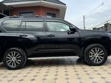 Toyota Land Cruiser Prado 2019 годаүшін28 500 000 тг. в Алматы – фото 3