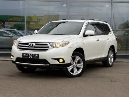 Toyota Highlander 2011 года за 11 990 000 тг. в Уральск – фото 3