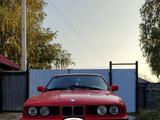 BMW 525 1991 года за 1 800 000 тг. в Усть-Каменогорск – фото 4