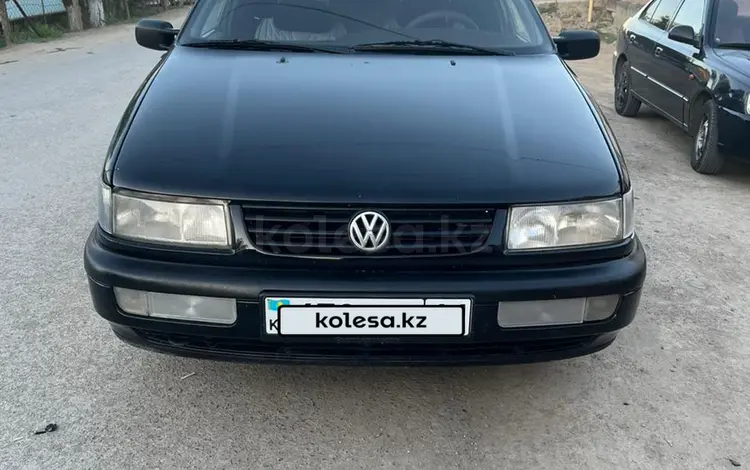 Volkswagen Passat 1995 годаүшін2 700 000 тг. в Кызылорда